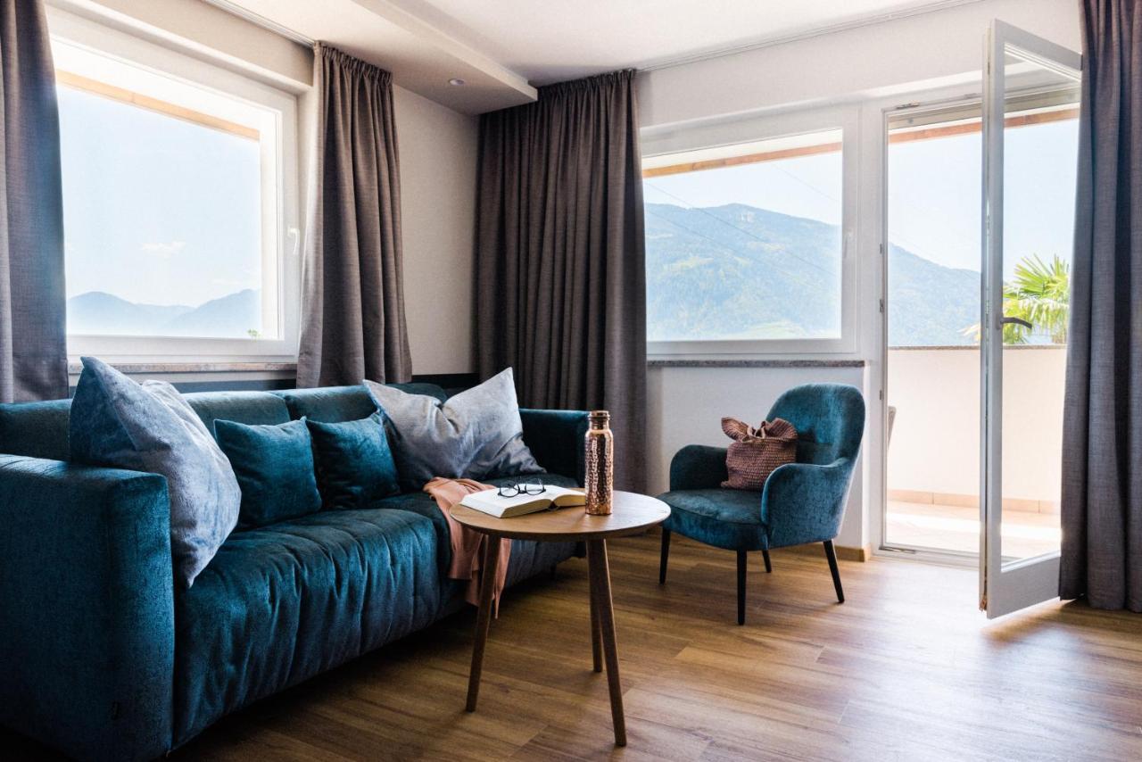 Hotel Paradies Tirolo Esterno foto