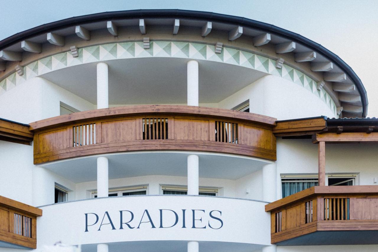 Hotel Paradies Tirolo Esterno foto